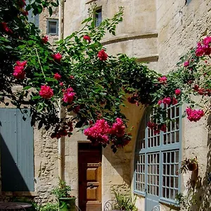 Du Musée *** Arles